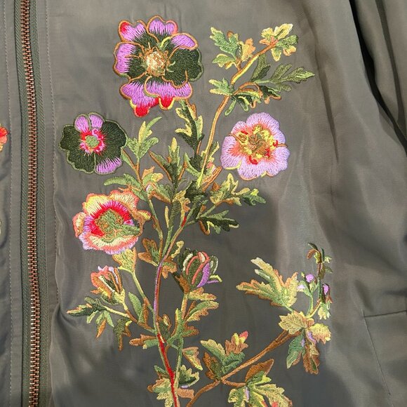 Anthropologie floral embroidered bomber jacket - Sold Out Online - NWT - Picture 2 of 7